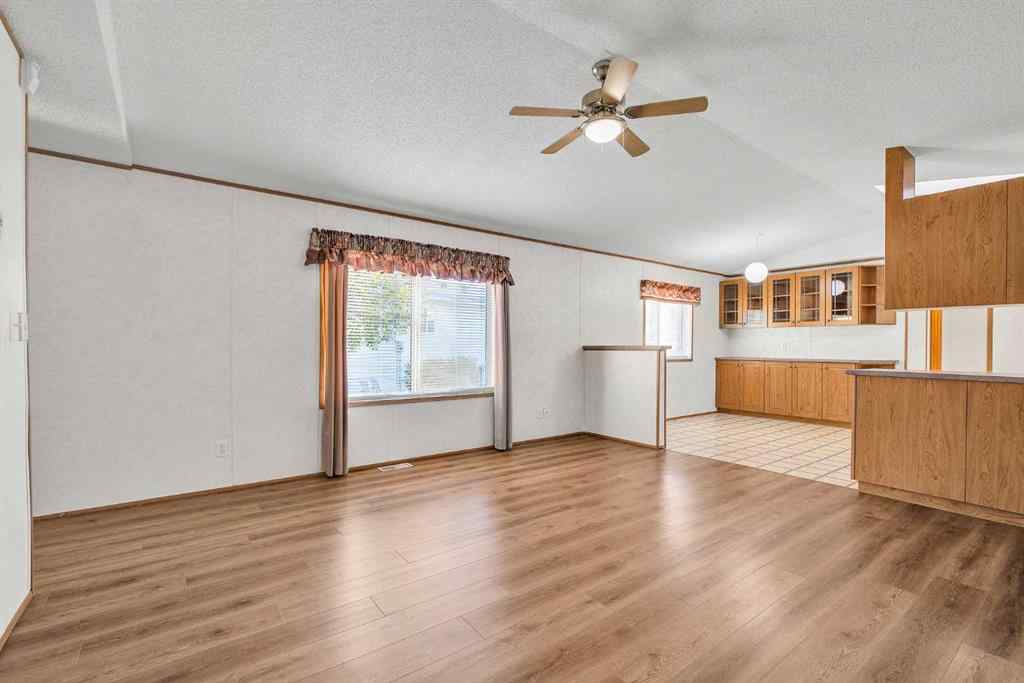 MLS® A2260469 - 211 2 Avenue SE in NONE Diamond Valley, Mobile