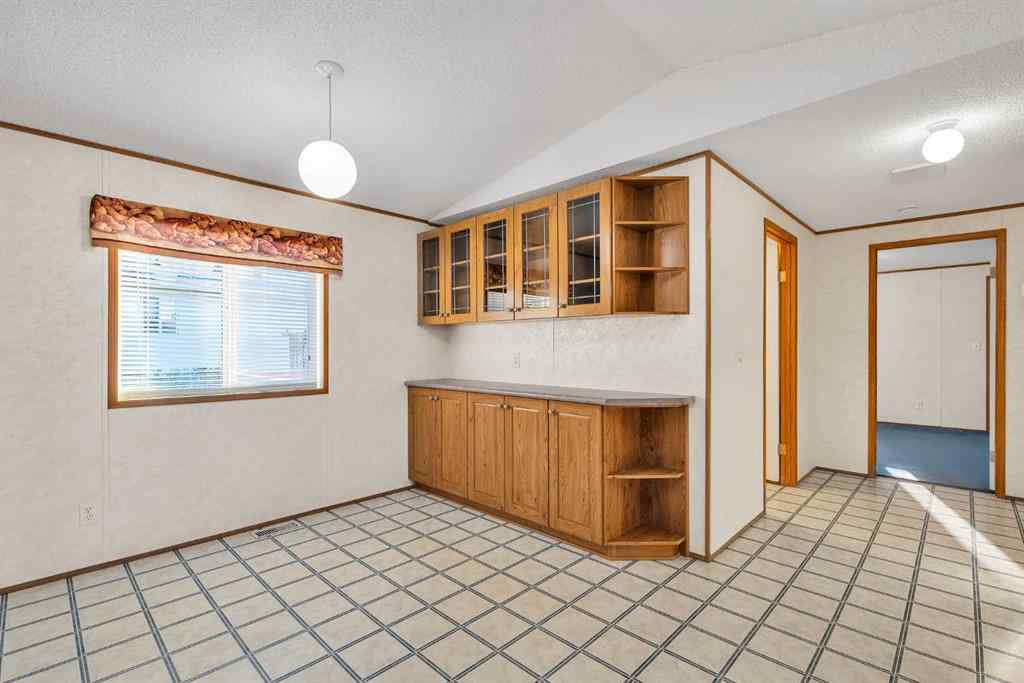 MLS® A2260469 - 211 2 Avenue SE in NONE Diamond Valley, Mobile