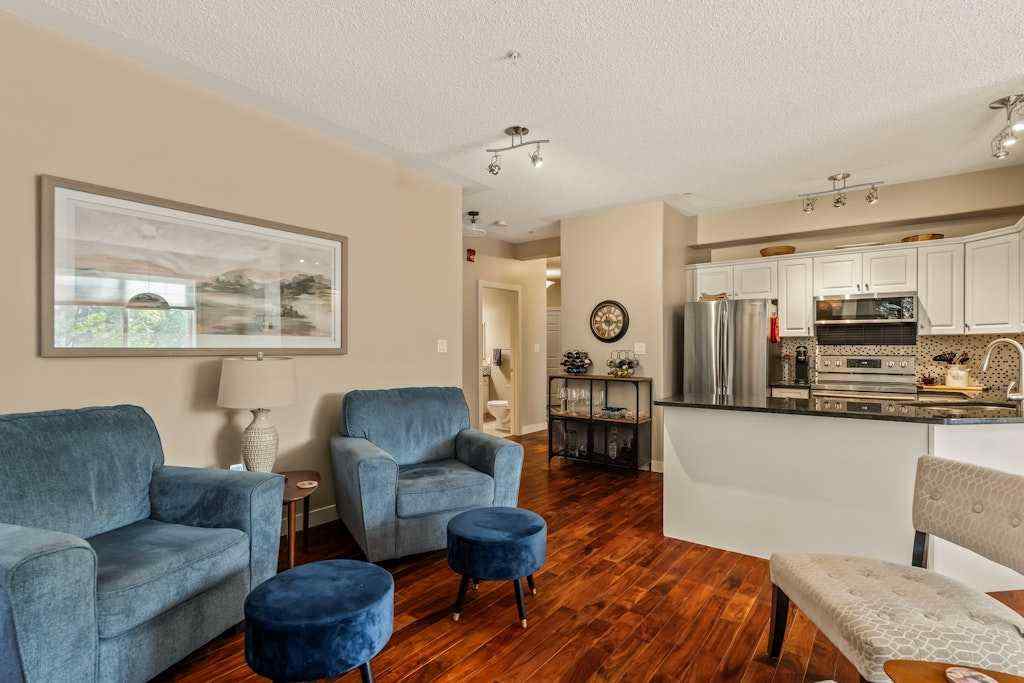 MLS® A2260475 - Unit #204 2419 Erlton Road SW in Erlton Calgary, Residential