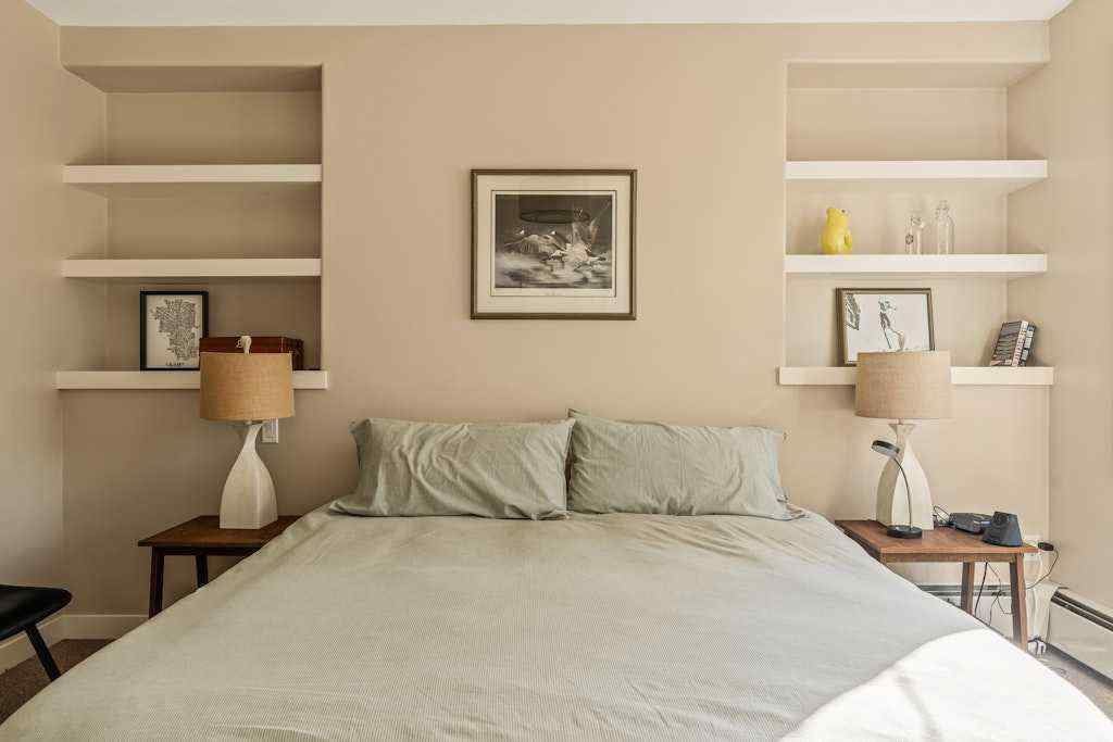 MLS® A2260475 - Unit #204 2419 Erlton Road SW in Erlton Calgary, Residential