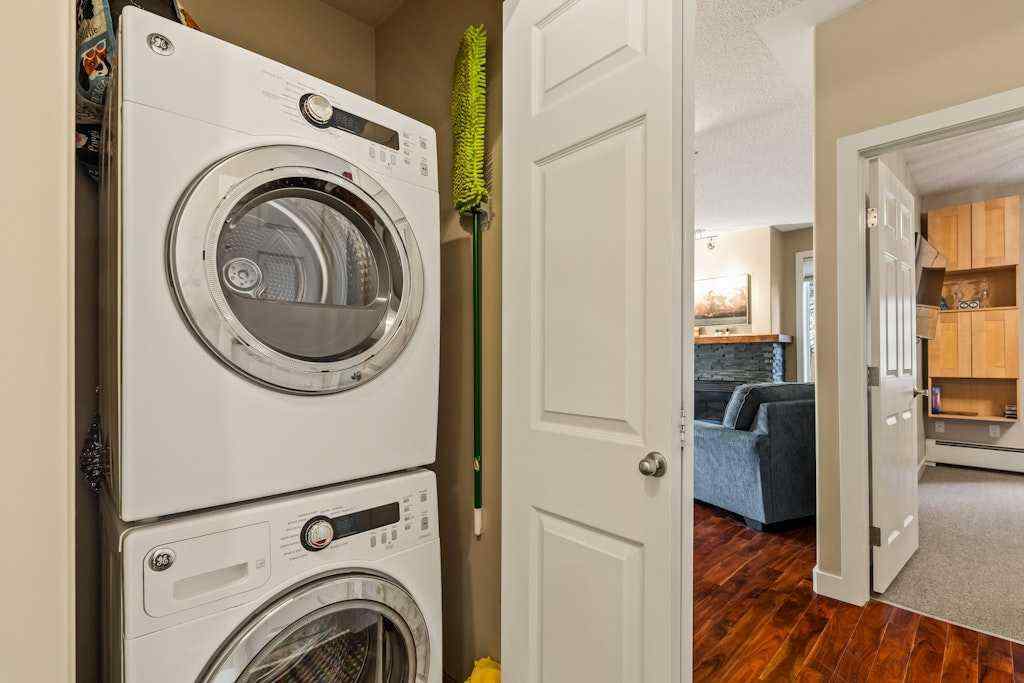 MLS® A2260475 - Unit #204 2419 Erlton Road SW in Erlton Calgary, Residential