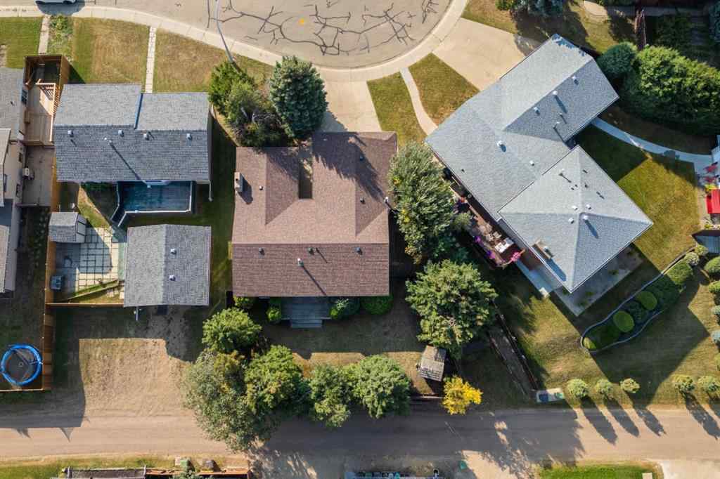 MLS® A2260477 - 4305 74 Street  in Duggan Park Camrose, Residential