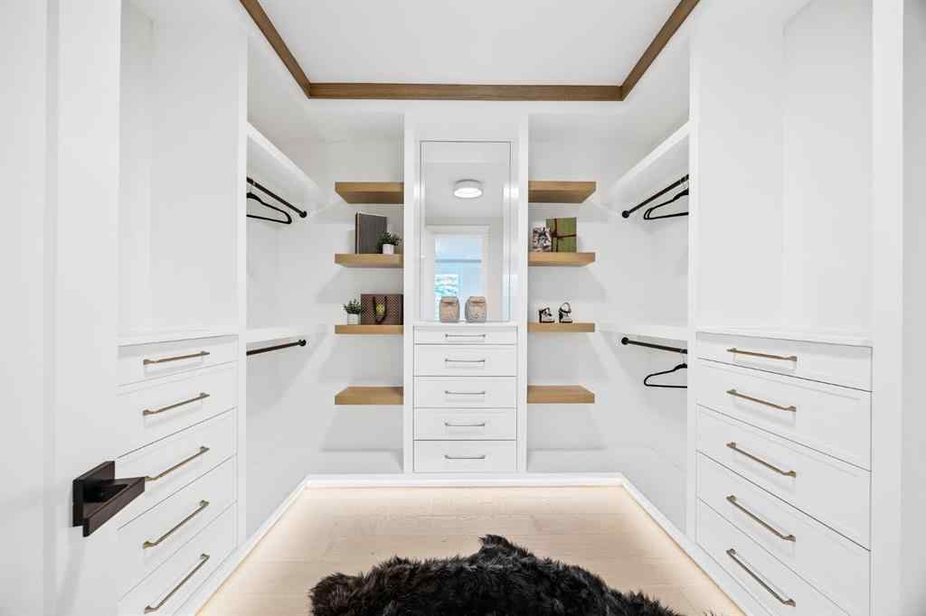 MLS® A2260481 - 620 Varsity Estates Crescent NW in Varsity Calgary, Residential