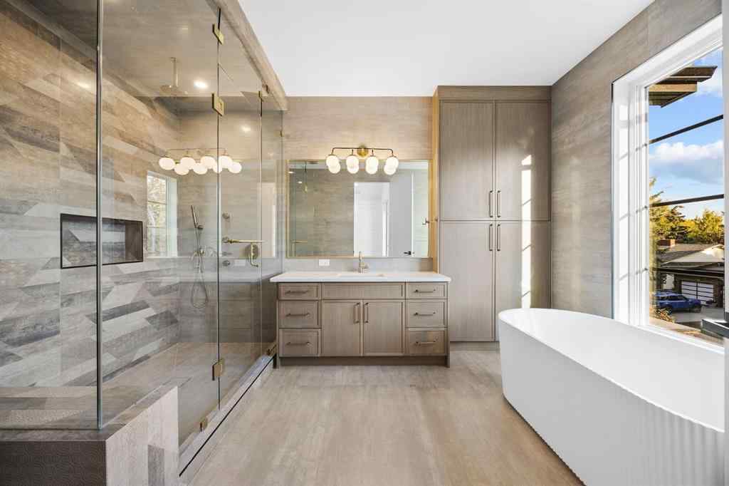 MLS® A2260481 - 620 Varsity Estates Crescent NW in Varsity Calgary, Residential