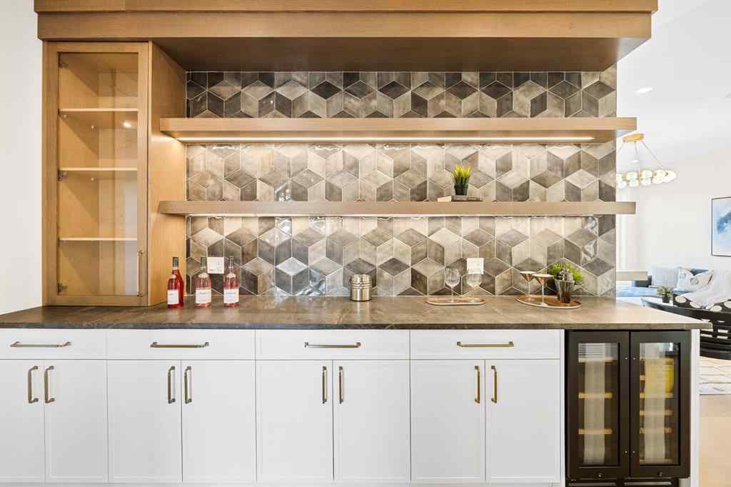 MLS® A2260481 - 620 Varsity Estates Crescent NW in Varsity Calgary, Residential