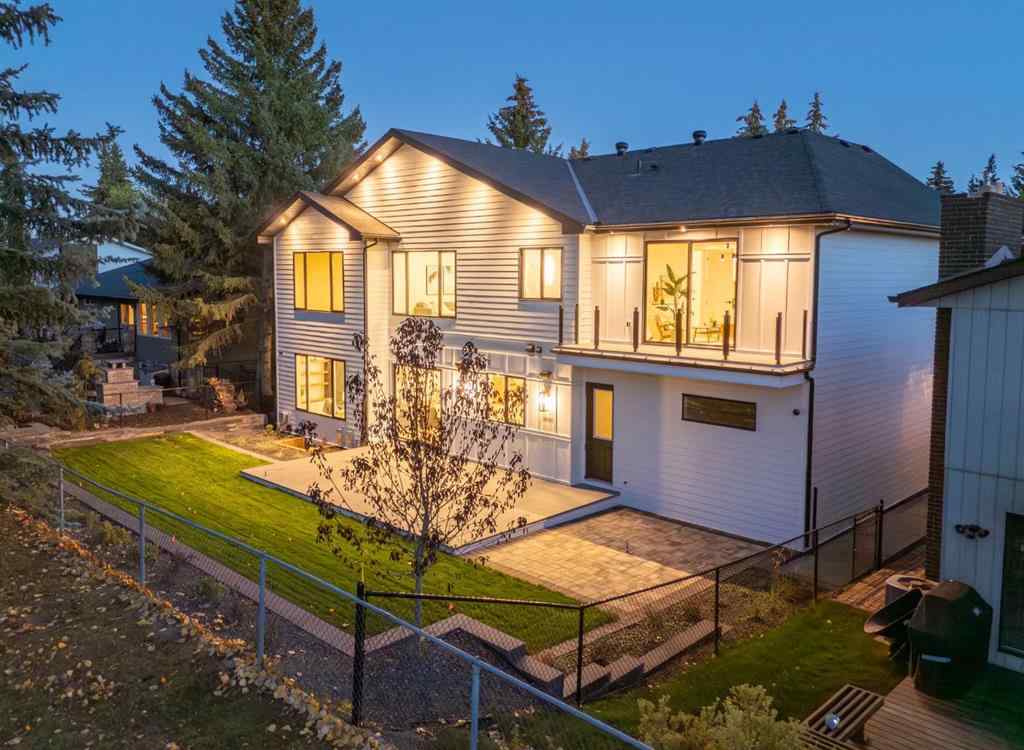 MLS® A2260481 - 620 Varsity Estates Crescent NW in Varsity Calgary, Residential