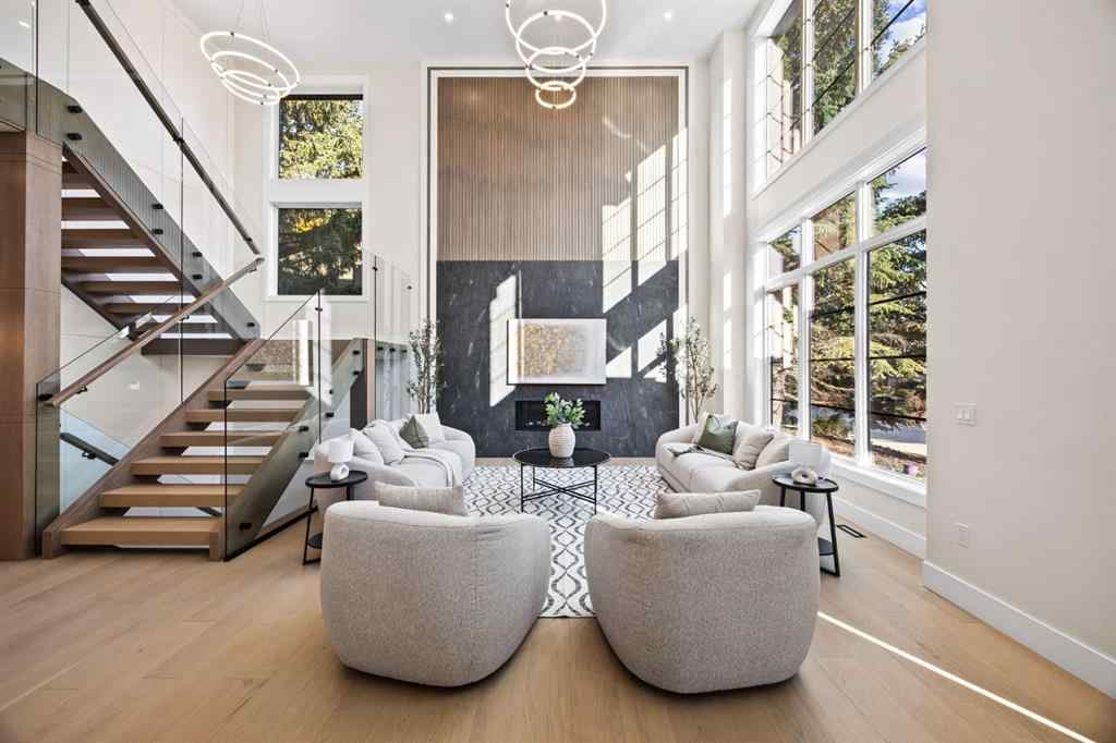 MLS® A2260481 - 620 Varsity Estates Crescent NW in Varsity Calgary, Residential