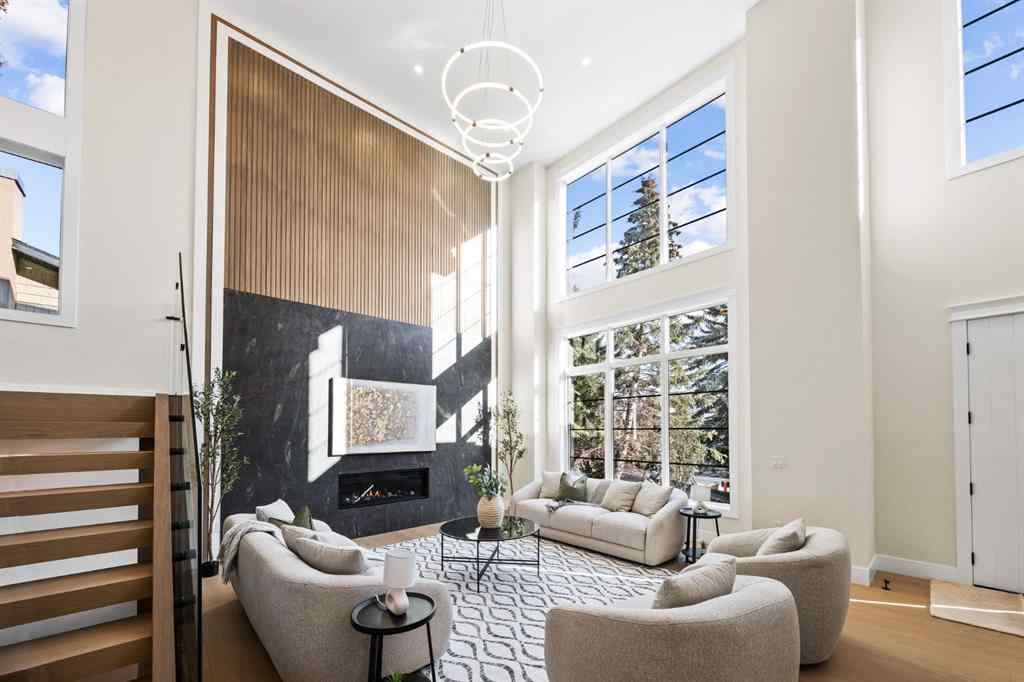 MLS® A2260481 - 620 Varsity Estates Crescent NW in Varsity Calgary, Residential