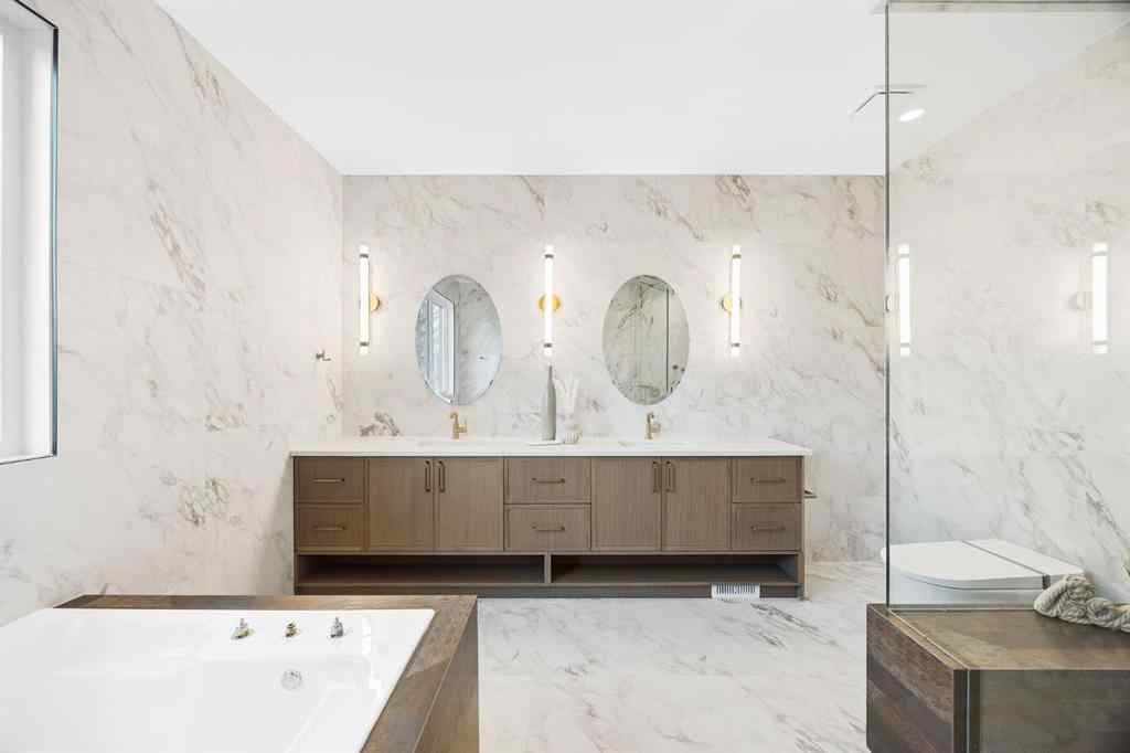 MLS® A2260481 - 620 Varsity Estates Crescent NW in Varsity Calgary, Residential