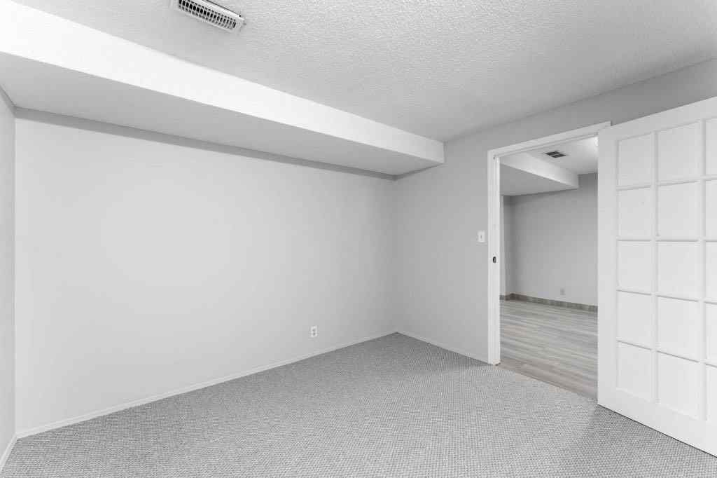 MLS® A2260483 - 47 Woodmont Way SW in Woodbine Calgary, Residential