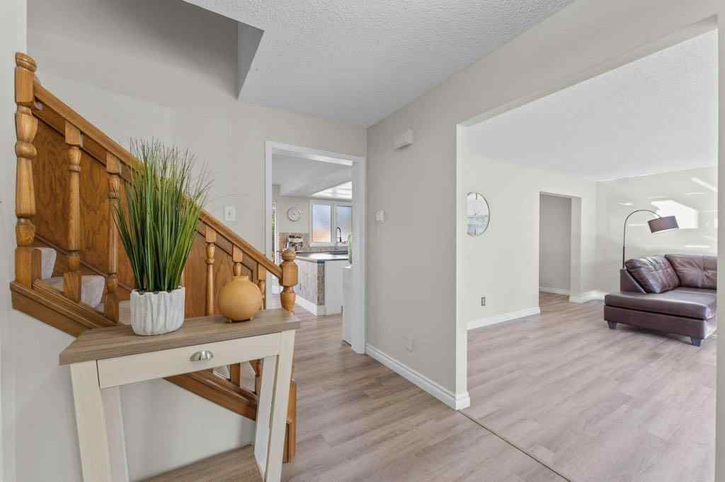 MLS® A2260483 - 47 Woodmont Way SW in Woodbine Calgary, Residential