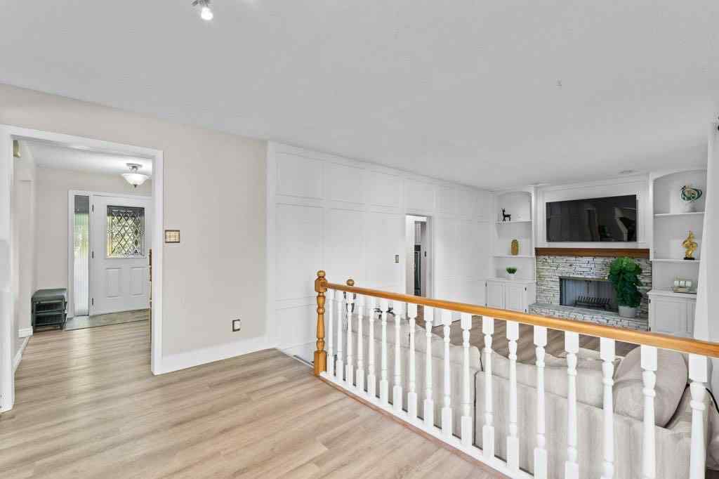 MLS® A2260483 - 47 Woodmont Way SW in Woodbine Calgary, Residential