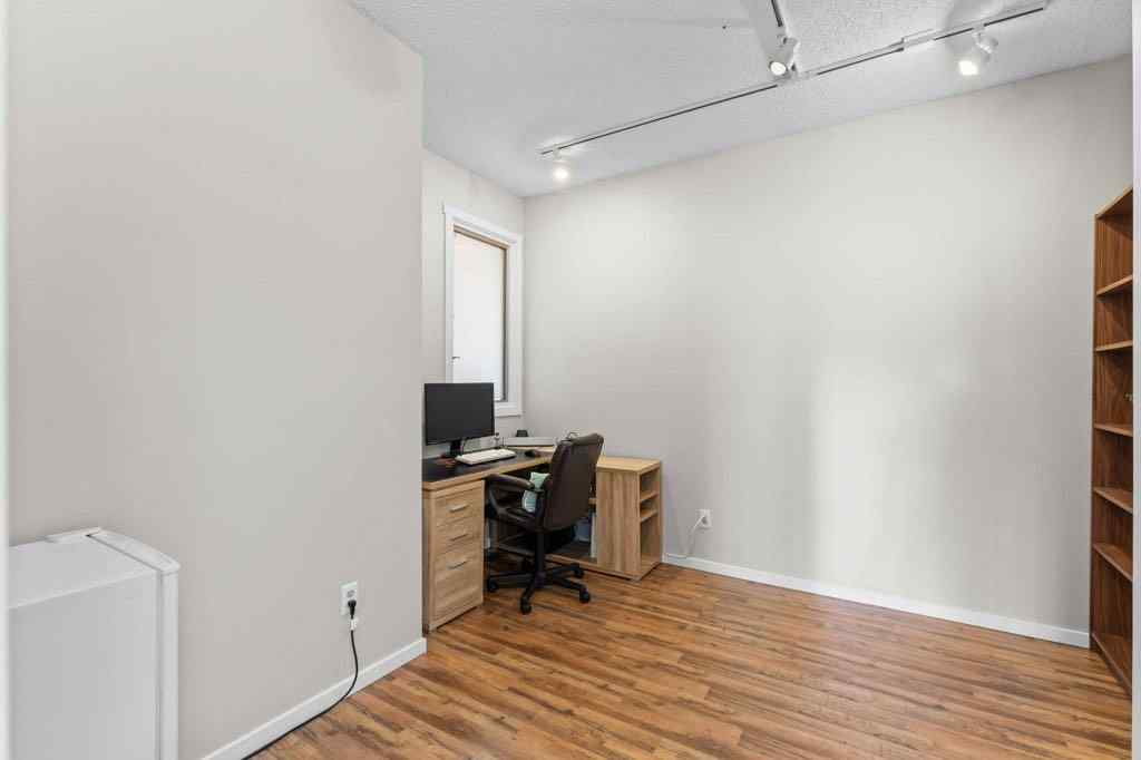 MLS® A2260483 - 47 Woodmont Way SW in Woodbine Calgary, Residential