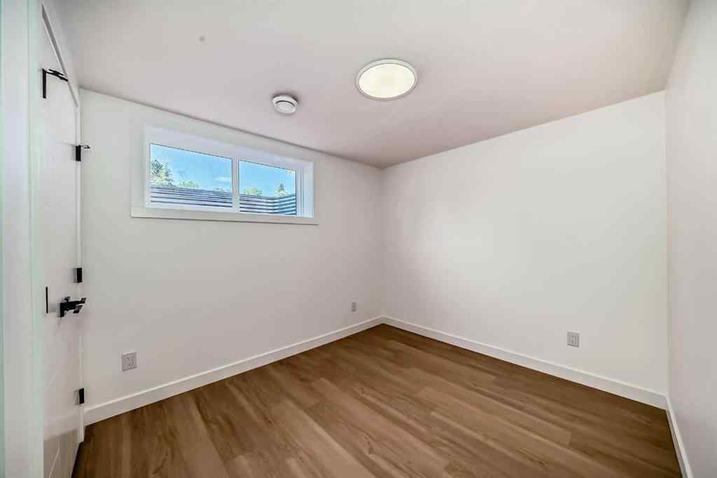 MLS® A2260488 - 128 Cantrell Place SW in Canyon Meadows Calgary, Residential