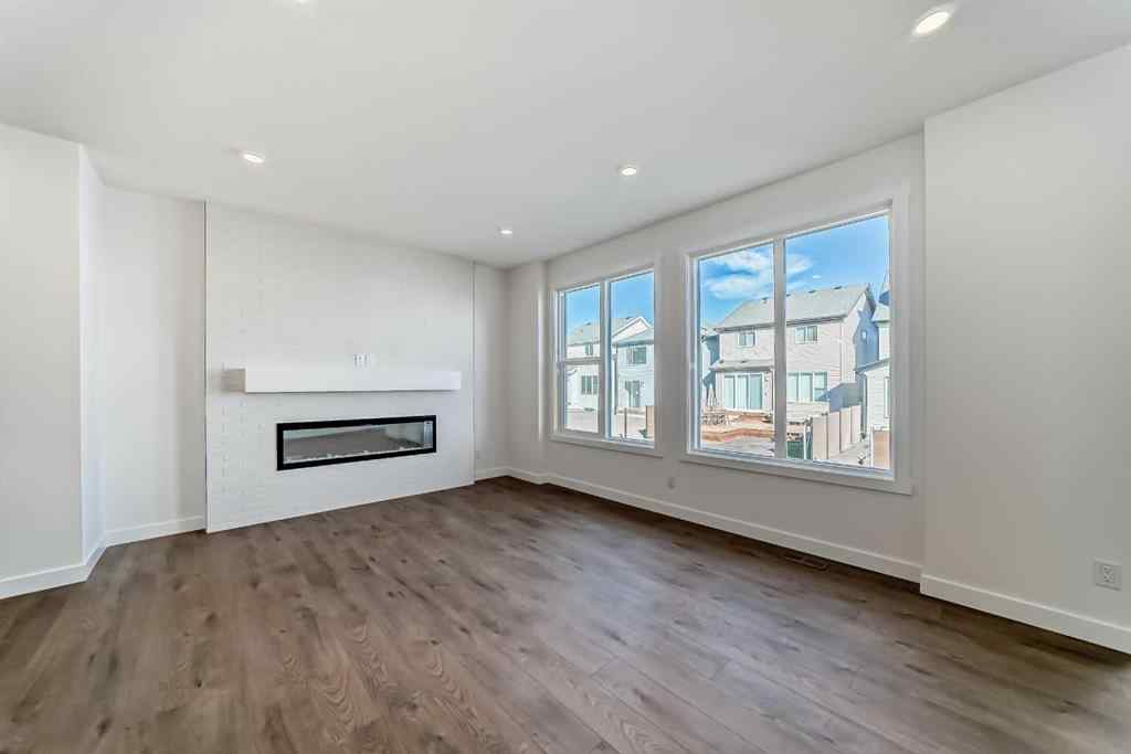 MLS® A2260490 - 39 Bartlett Row SE in Rangeview Calgary, Residential