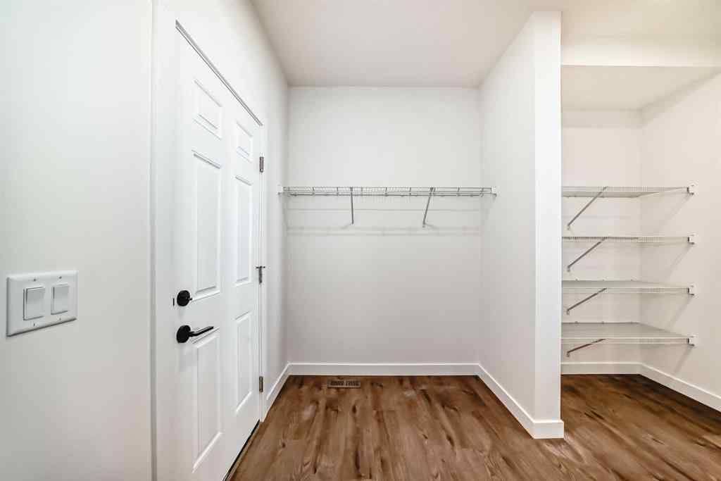 MLS® A2260490 - 39 Bartlett Row SE in Rangeview Calgary, Residential