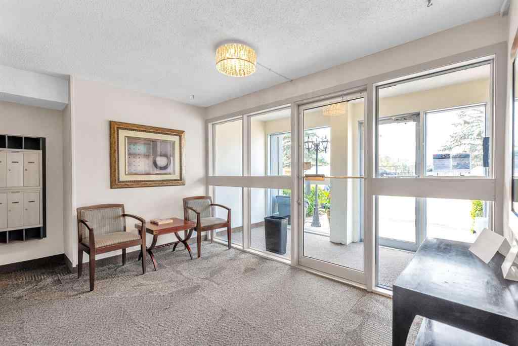 MLS® A2260495 - Unit #301 508 Cedar Crescent SW in Spruce Cliff Calgary, Residential