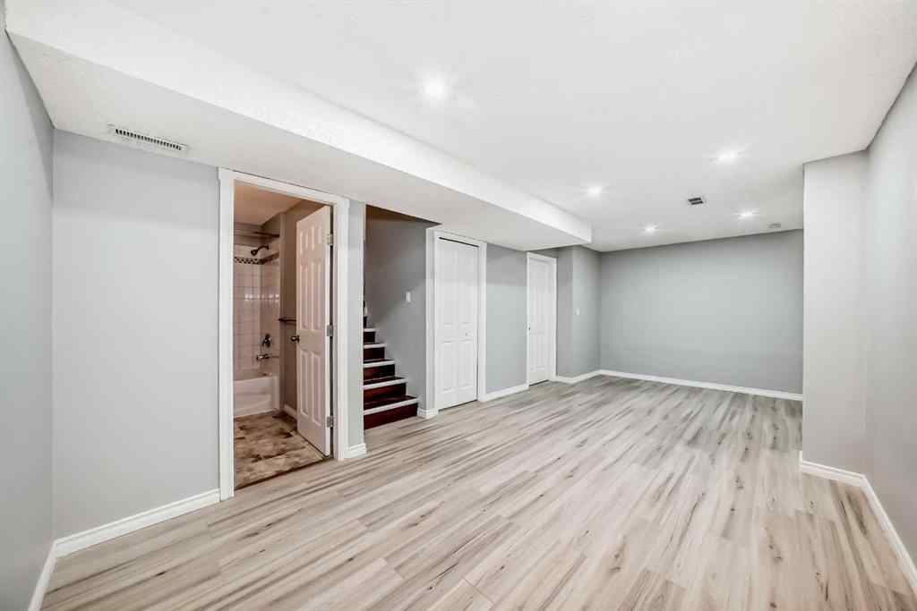 MLS® A2260496 - 61 San Diego Way NE in Monterey Park Calgary, Residential