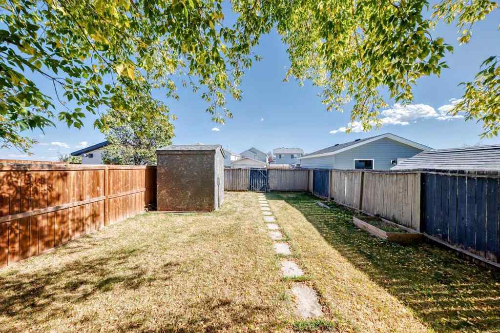 MLS® A2260496 - 61 San Diego Way NE in Monterey Park Calgary, Residential