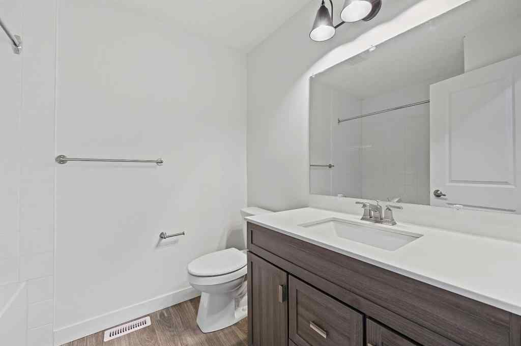 MLS® A2260505 - Unit #4 220 Erin Mount Crescent SE in Erin Woods Calgary, Residential