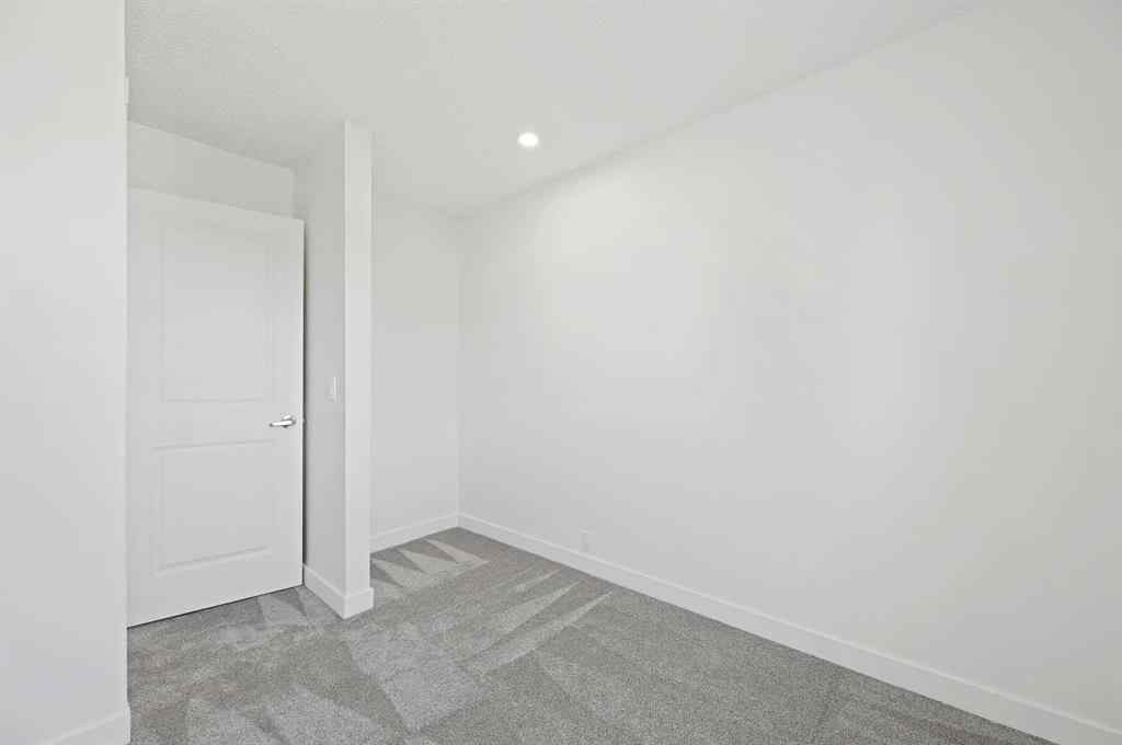 MLS® A2260505 - Unit #4 220 Erin Mount Crescent SE in Erin Woods Calgary, Residential