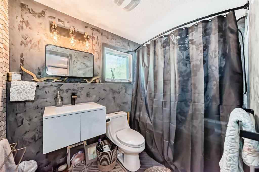 MLS® A2260509 - 114 2 Street NW in NONE Diamond Valley, Residential