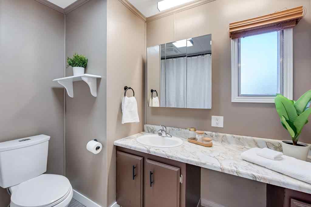 MLS® A2260511 - 265 Big Hill Circle SE in Big Springs Airdrie, Residential