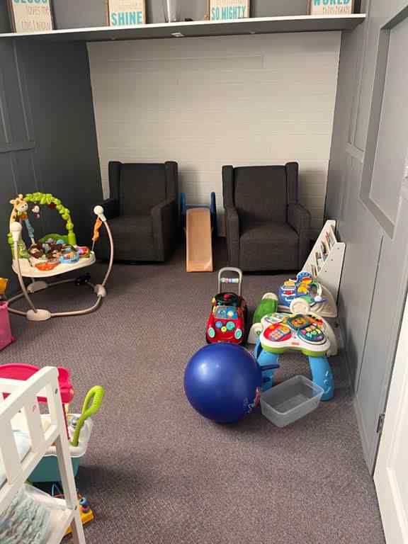 MLS® A2260513 - 401 Main Street  NW in NONE Milk River, Commercial