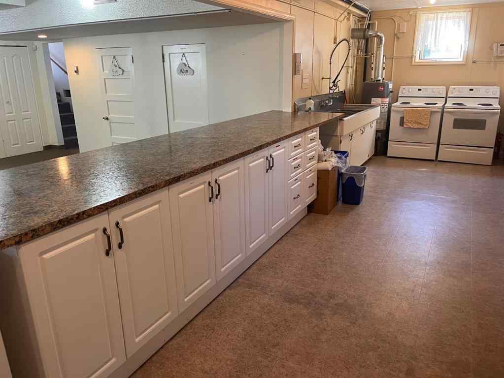 MLS® A2260513 - 401 Main Street  NW in NONE Milk River, Commercial