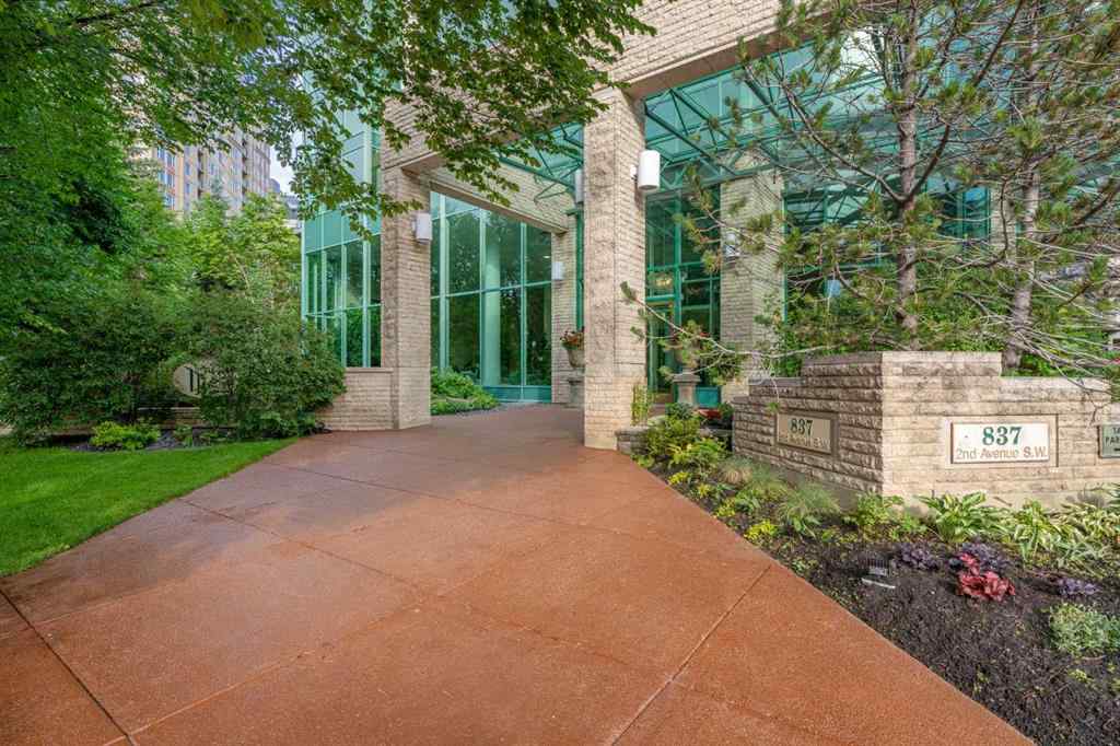 MLS® A2260529 - Unit #501 837 2 Avenue SW in Eau Claire Calgary, Residential
