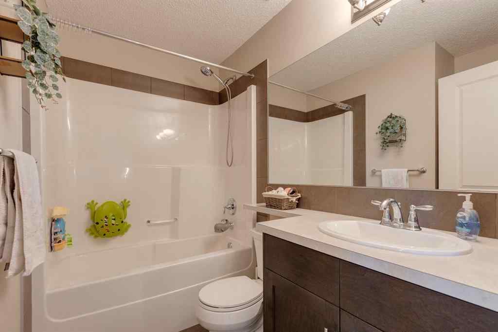 MLS® A2260530 - 44 Evansborough Common NW in Evanston Calgary, Residential