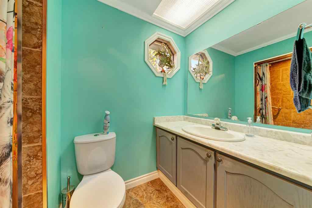 MLS® A2260533 - 5608 49 Avenue  in North Lloydminster Lloydminster, Residential