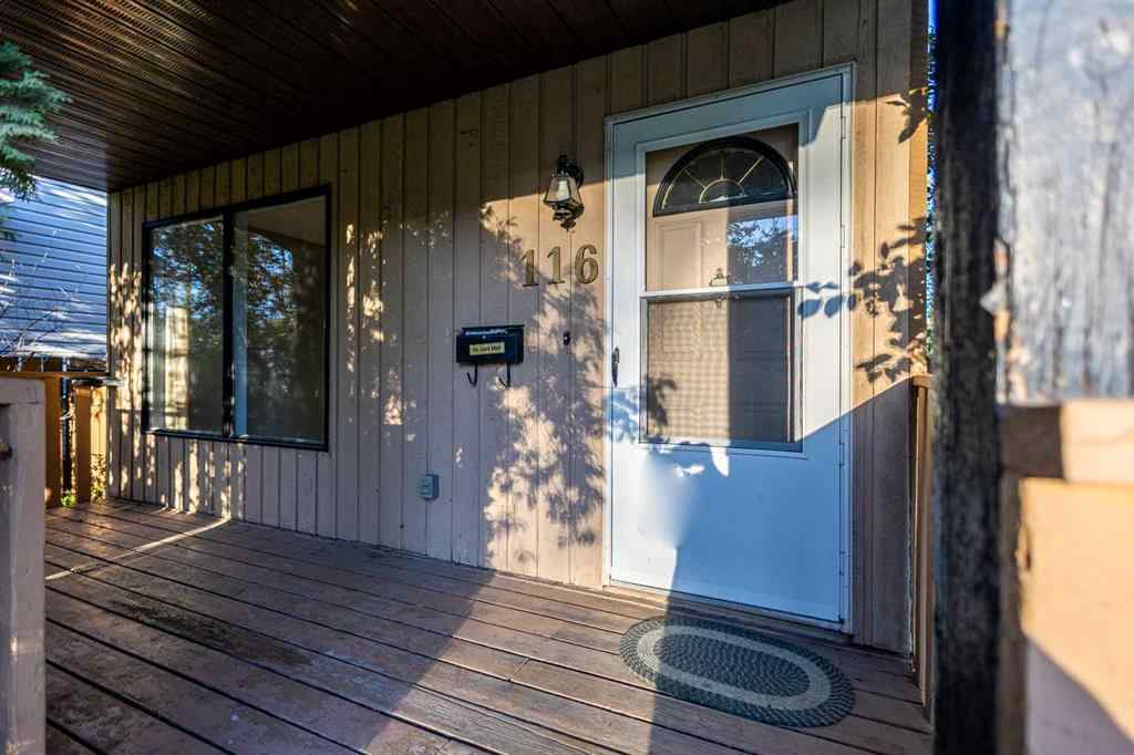 MLS® A2260534 - 116 Shawmeadows Road SW in Shawnessy Calgary, Residential