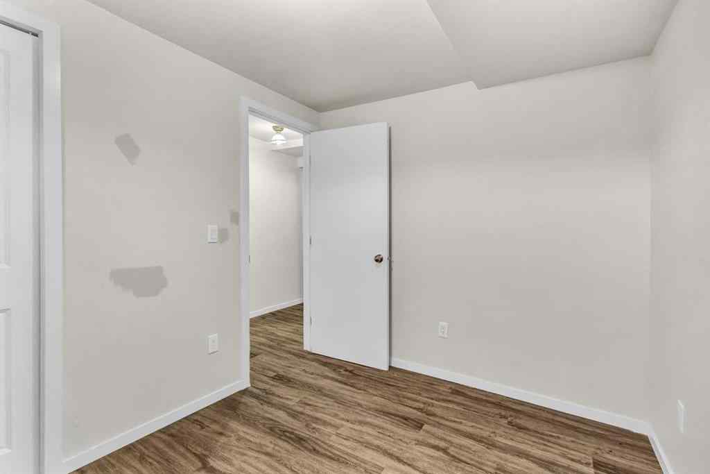 MLS® A2260534 - 116 Shawmeadows Road SW in Shawnessy Calgary, Residential