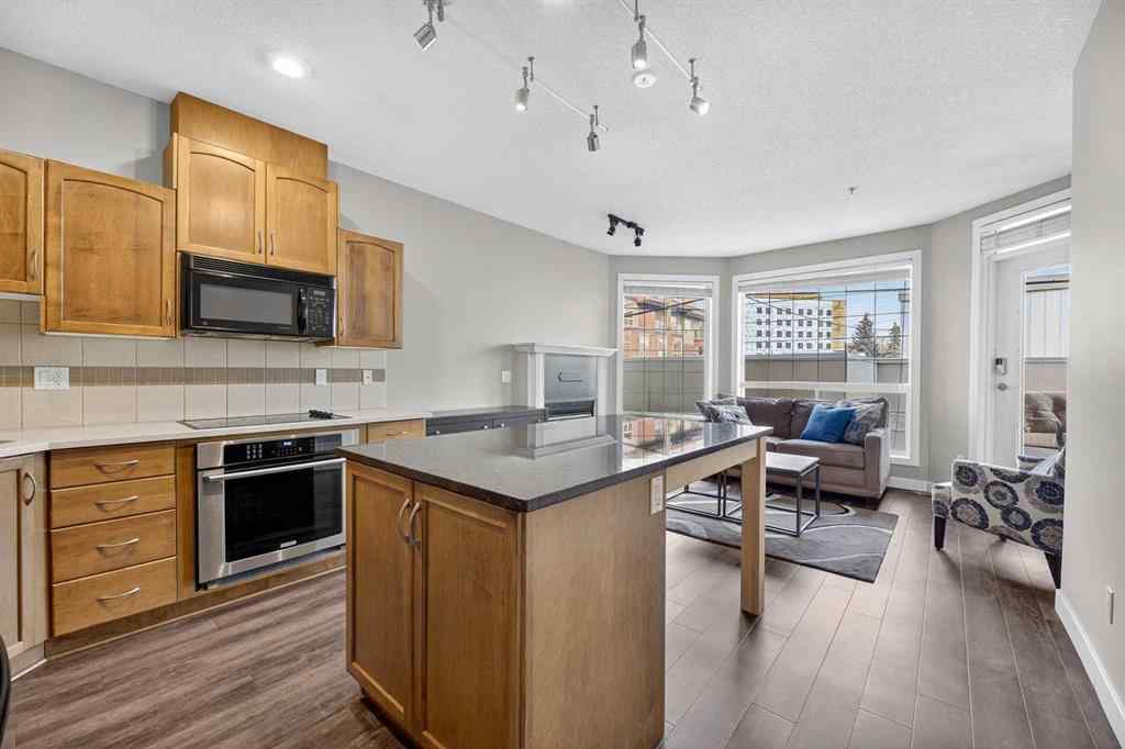 MLS® A2260538 - Unit #107 3412 Parkdale Boulevard NW in Parkdale Calgary, Residential