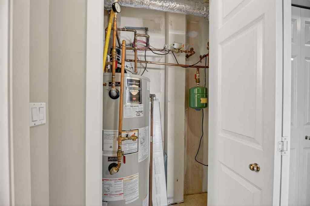 MLS® A2260538 - Unit #107 3412 Parkdale Boulevard NW in Parkdale Calgary, Residential