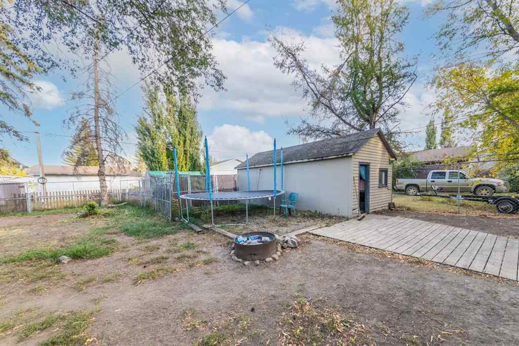 MLS® A2260542 - 117 2 Street W in NONE Lashburn, Residential