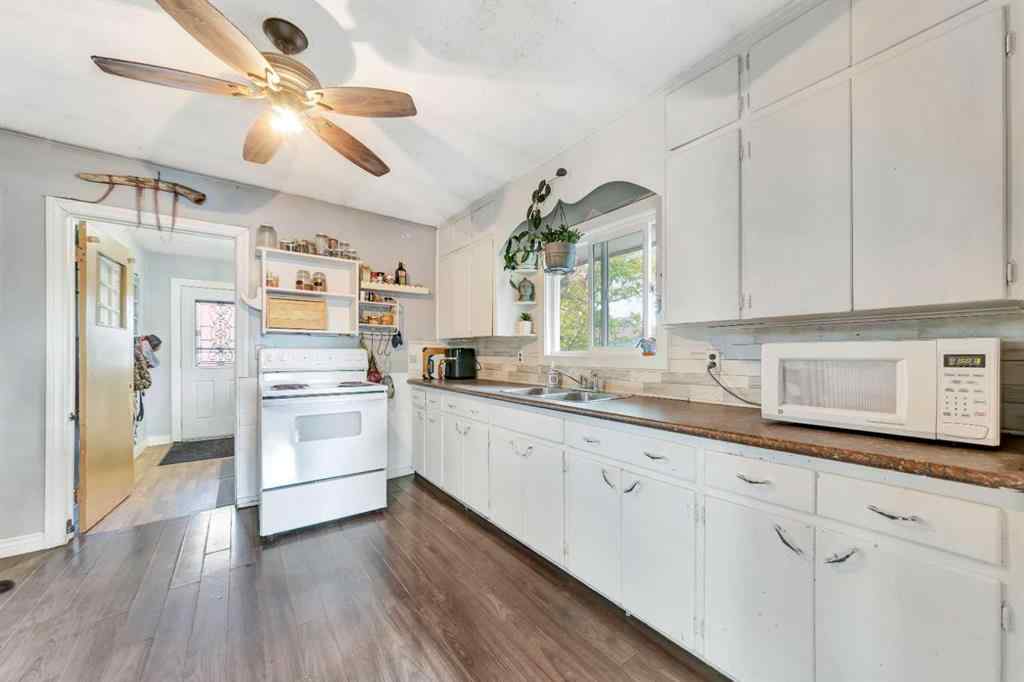 MLS® A2260542 - 117 2 Street W in NONE Lashburn, Residential