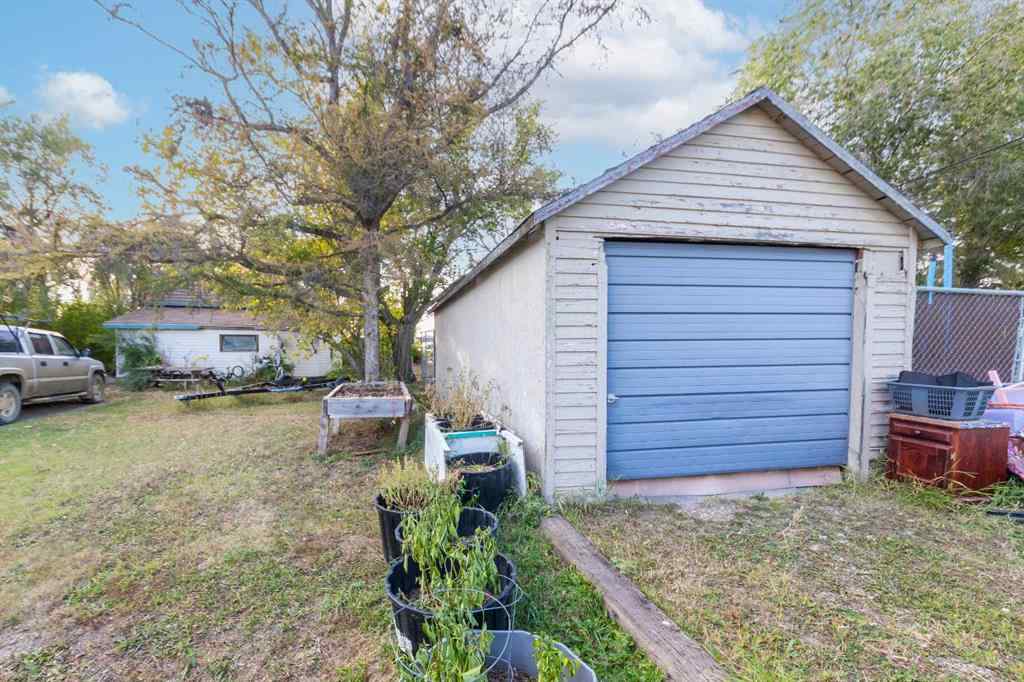 MLS® A2260542 - 117 2 Street W in NONE Lashburn, Residential