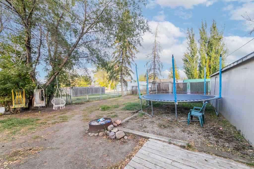 MLS® A2260542 - 117 2 Street W in NONE Lashburn, Residential