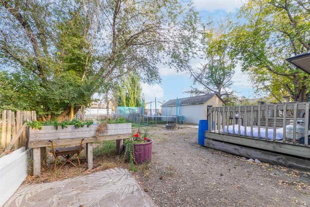 MLS® A2260542 - 117 2 Street W in NONE Lashburn, Residential