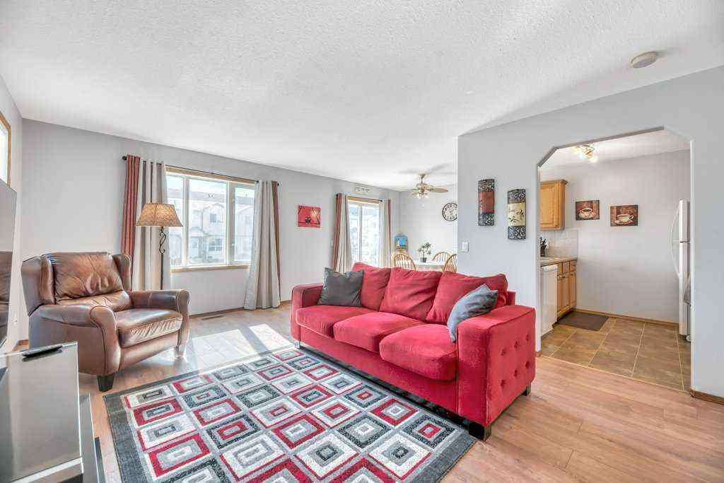 MLS® A2260548 - 29E Wellington Cove  in Westmount_Strathmore Strathmore, Residential
