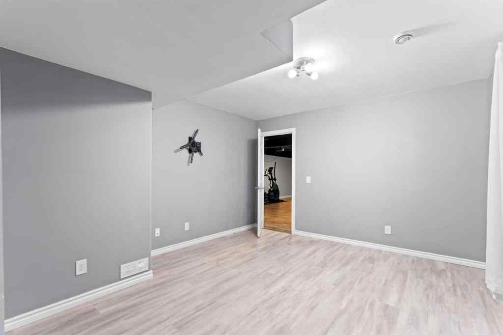 MLS® A2260554 - 363 Evanspark Gardens NW in Evanston Calgary, Residential