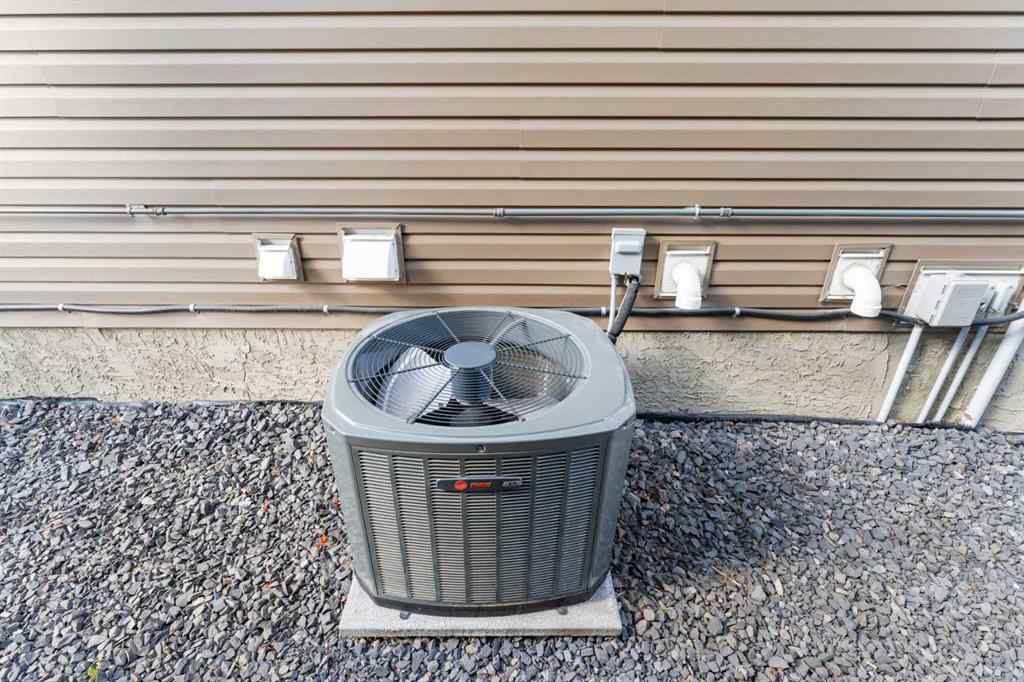 MLS® A2260554 - 363 Evanspark Gardens NW in Evanston Calgary, Residential