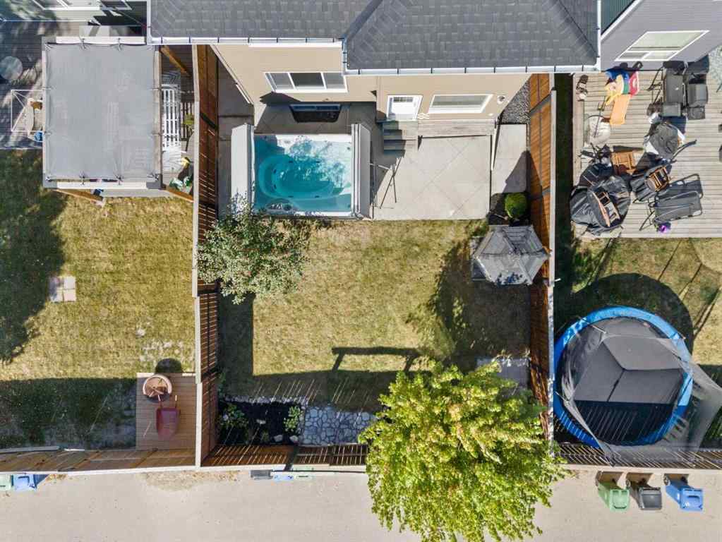 MLS® A2260554 - 363 Evanspark Gardens NW in Evanston Calgary, Residential