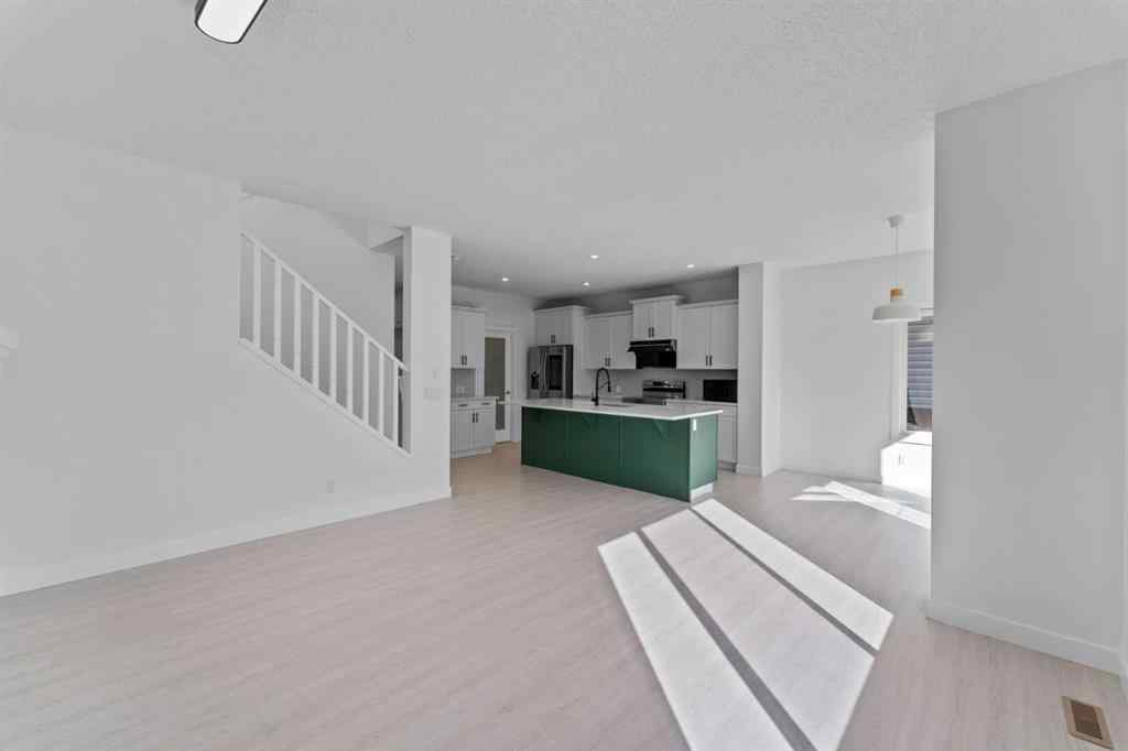 MLS® A2260554 - 363 Evanspark Gardens NW in Evanston Calgary, Residential