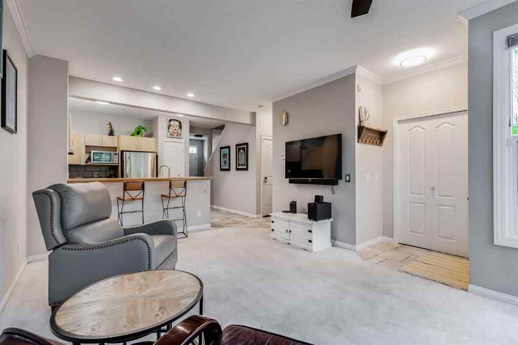 MLS® A2260557 - 55 Prestwick Park SE in McKenzie Towne Calgary, Residential