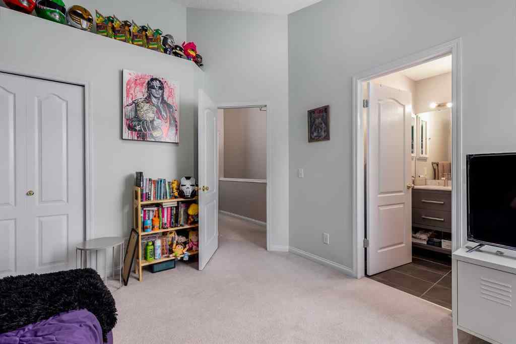 MLS® A2260557 - 55 Prestwick Park SE in McKenzie Towne Calgary, Residential