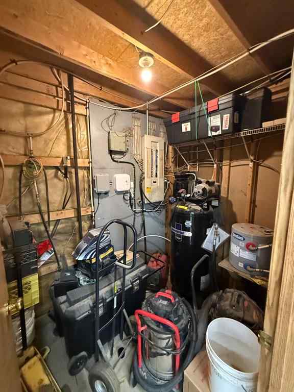 MLS® A2260558 - 9401 98 Street   in NONE La Crete, Commercial