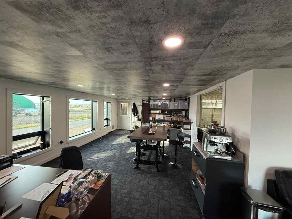 MLS® A2260558 - 9401 98 Street   in NONE La Crete, Commercial